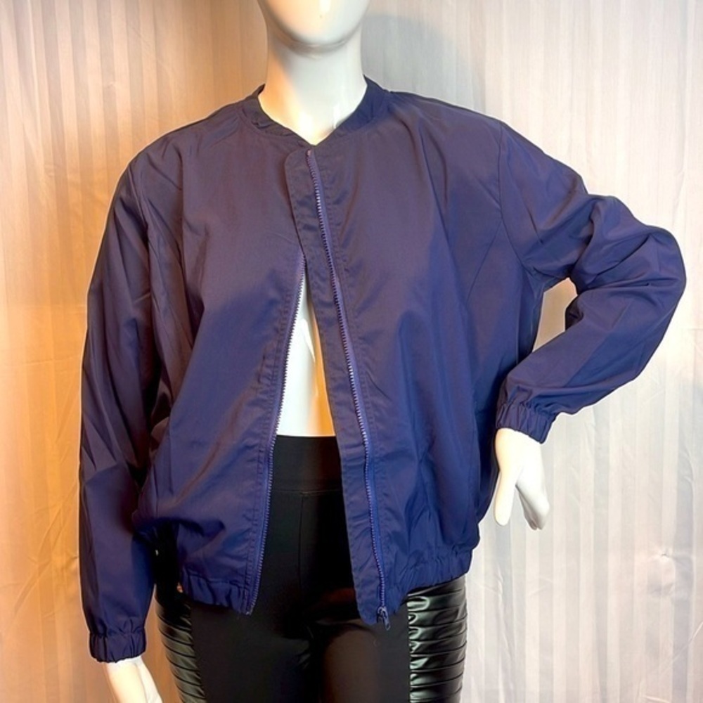 IN'VOLAND Women's Windbreaker‎ Water Resistant light Jacket Size XL